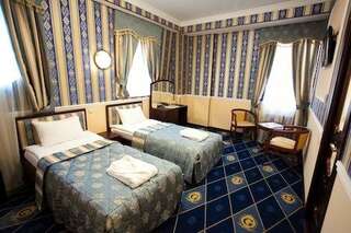 Гостиница Gallery Park Volgograd Волгоград Номер комфорт бизнес с 2 односпальными кроватями-1