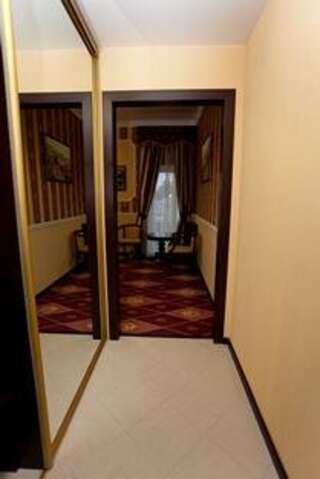 Гостиница Gallery Park Volgograd Волгоград Номер стандарт с 1 двуспальной кроватью-5